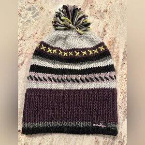OAKLEY // Pom‎ Pom Winter Hat
